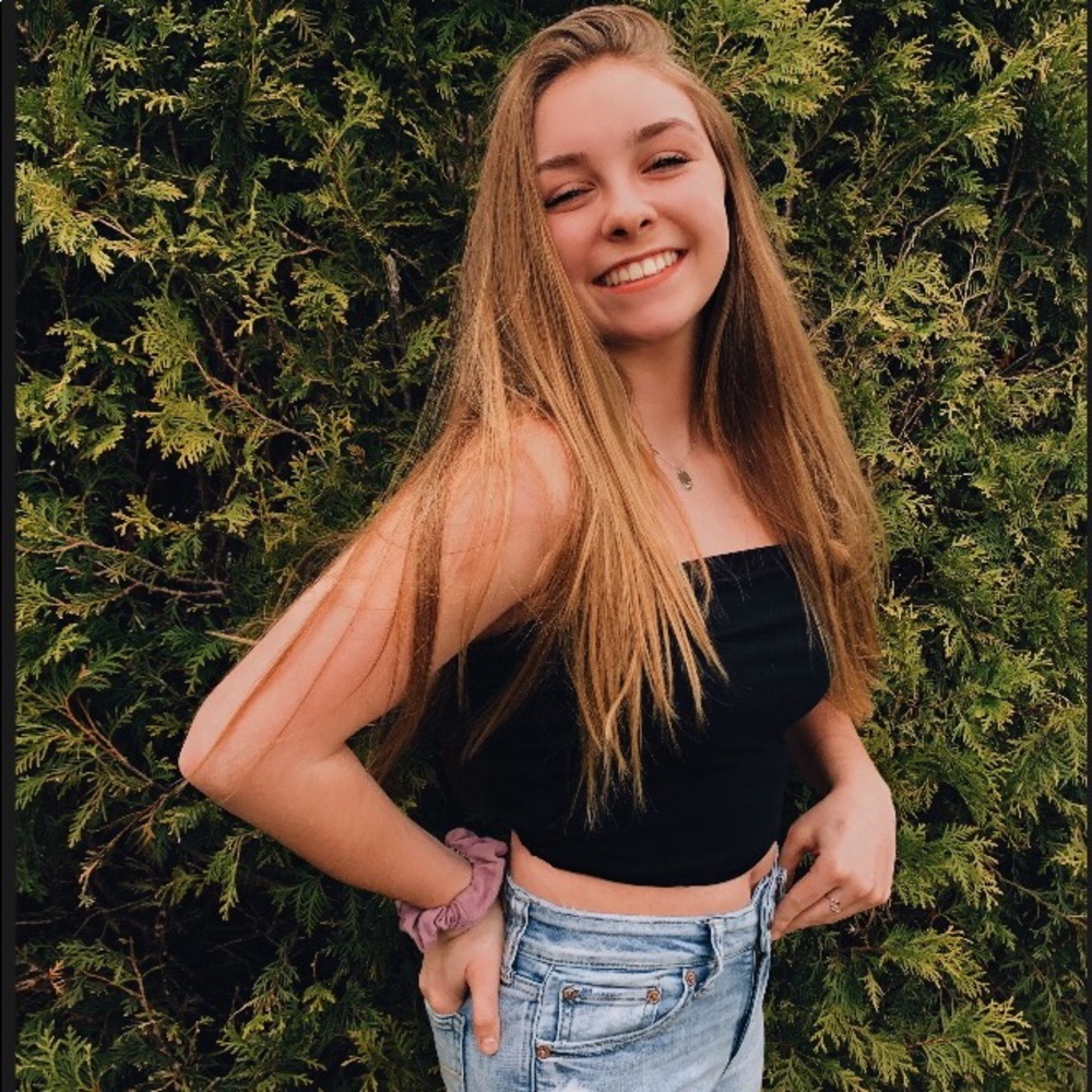 Meet your Posher, Camryn